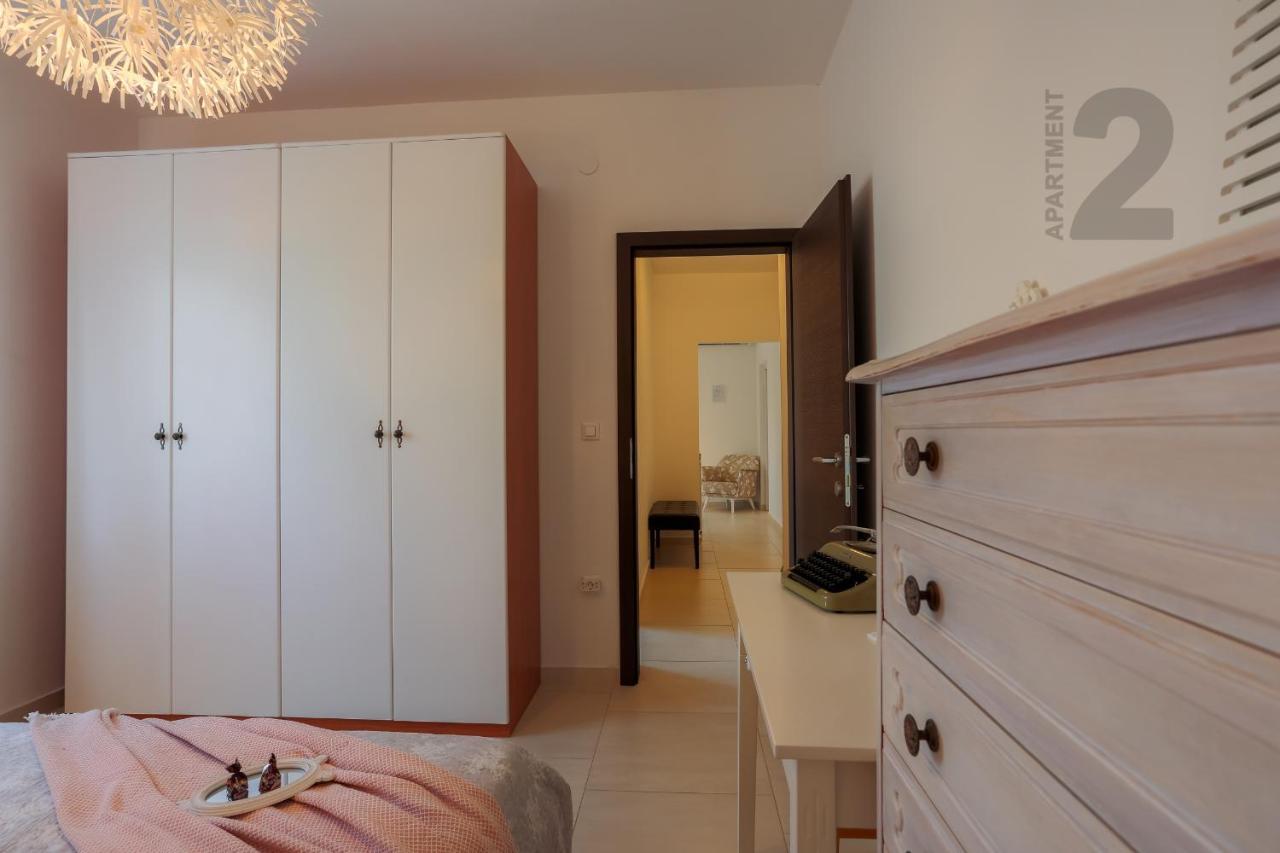 Kaya Apartment *